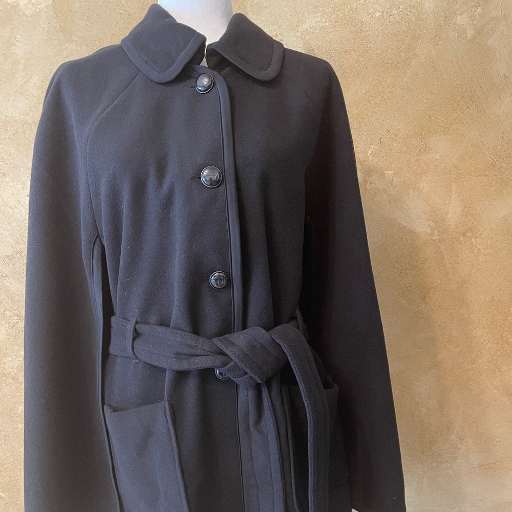 JOAN RIVERS BUTTON FRONT CAPE with TIE BELT
